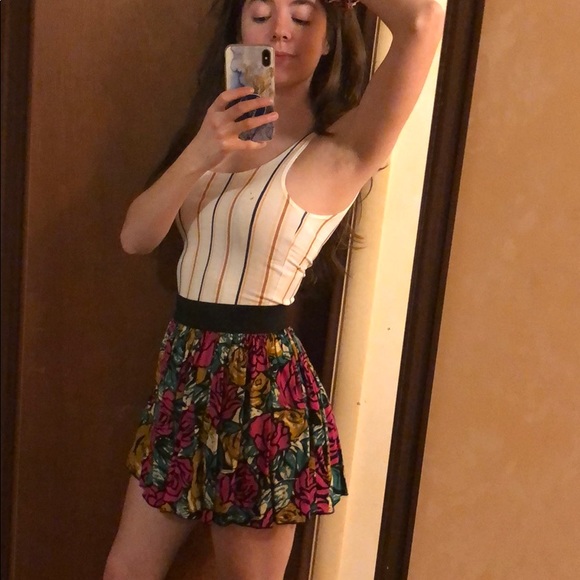 Spring skirt!💕 - Picture 2 of 4